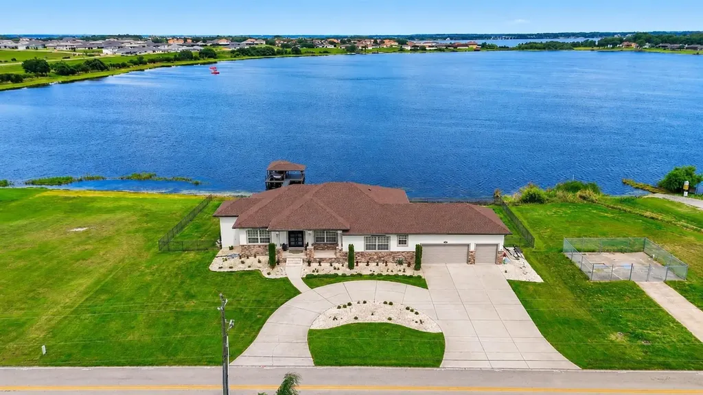 5911 Old Berkley Road Auburndale FL 33823