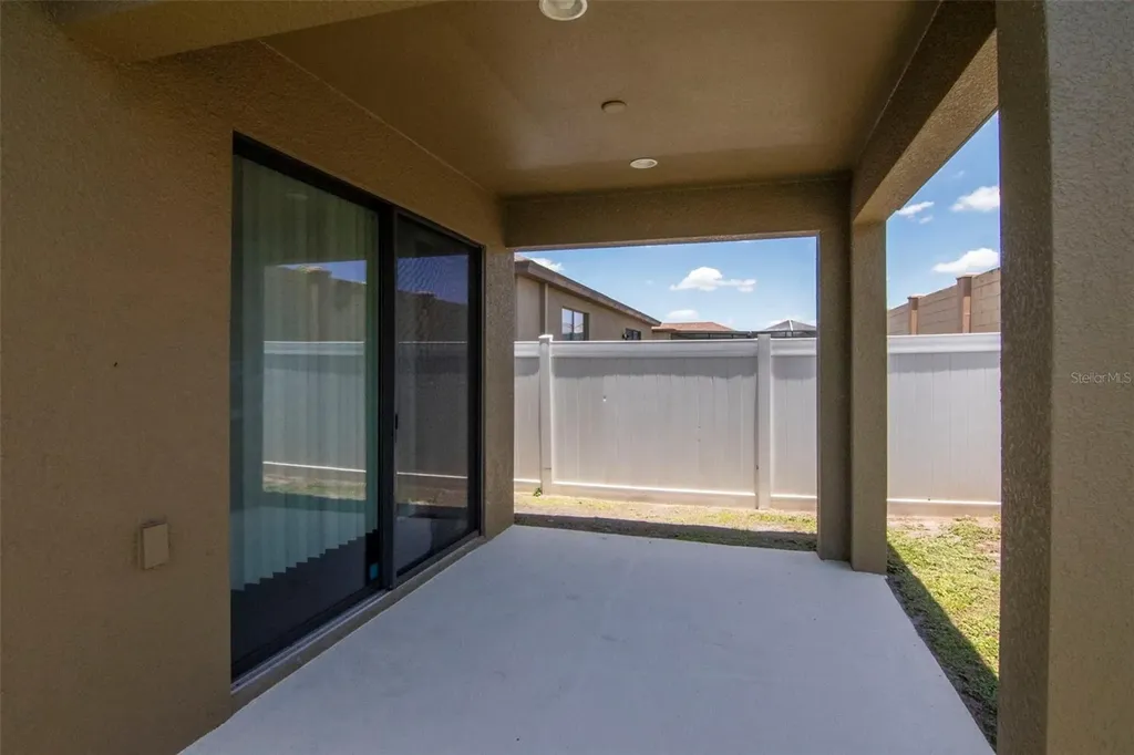 6108 Magnolia Park Boulevard Riverview FL 33578