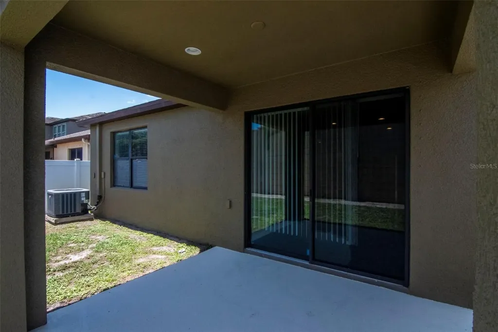 6108 Magnolia Park Boulevard Riverview FL 33578