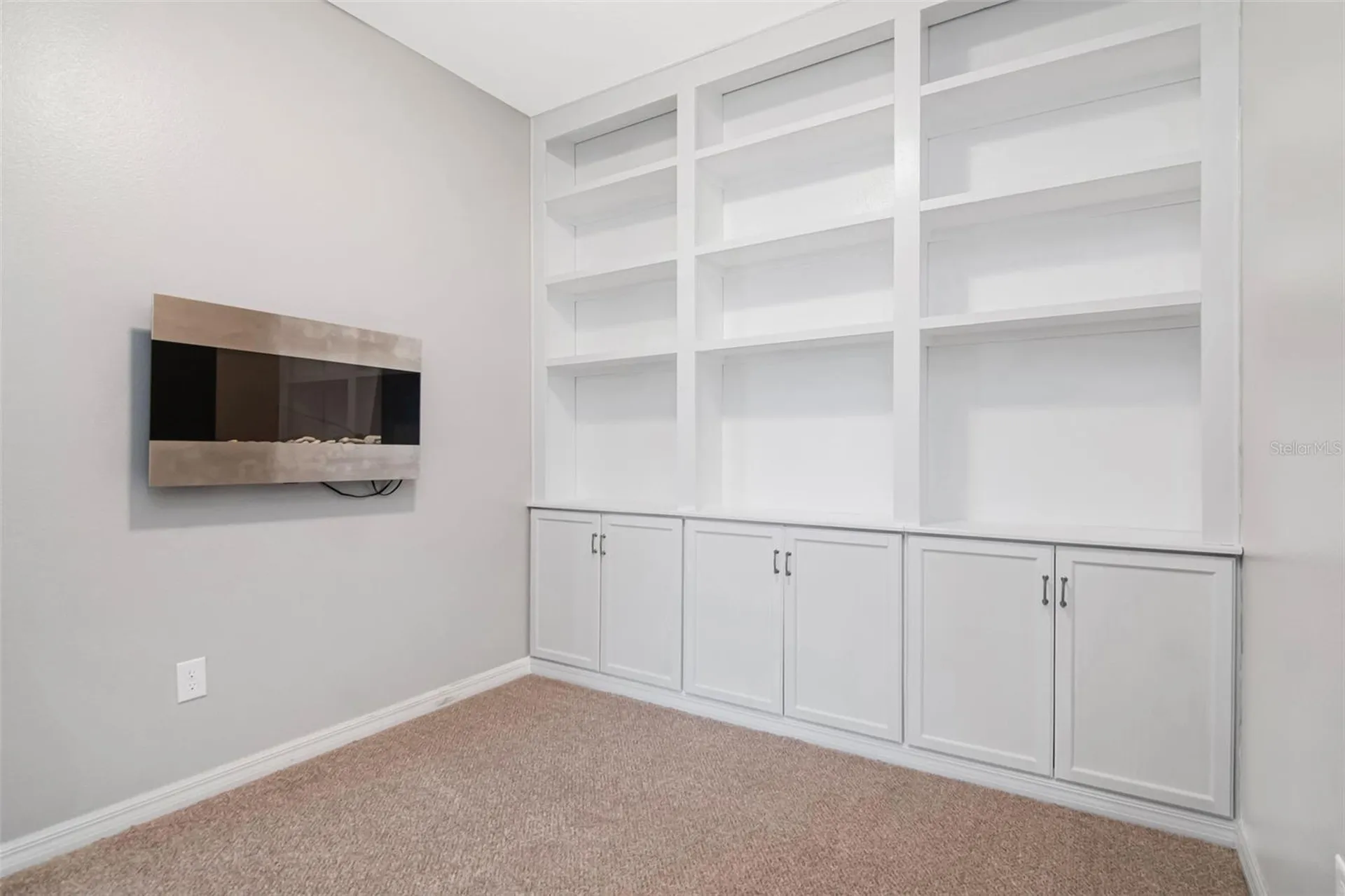 6108 Magnolia Park Boulevard Riverview FL 33578