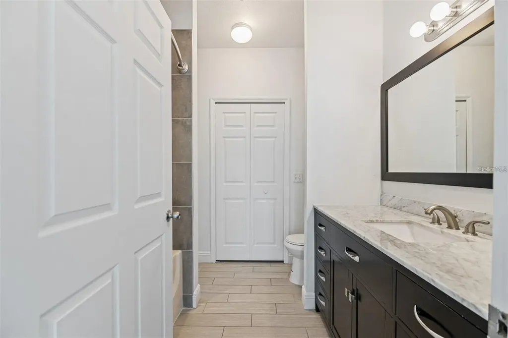 5571 Rosehill Road Sarasota FL 34233