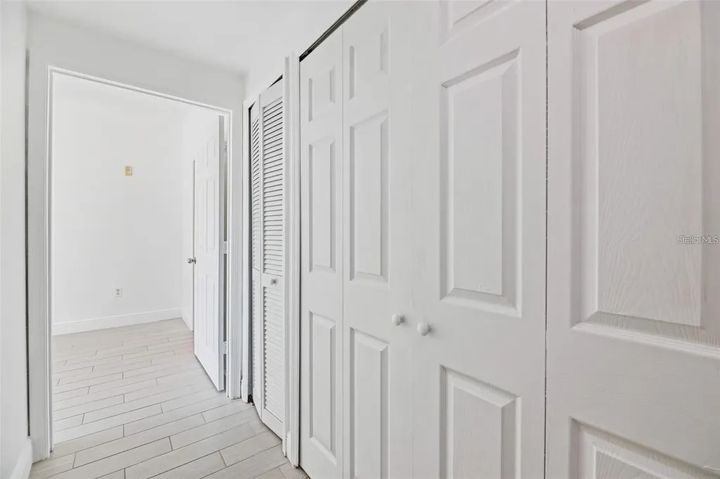 5571 Rosehill Road Sarasota FL 34233