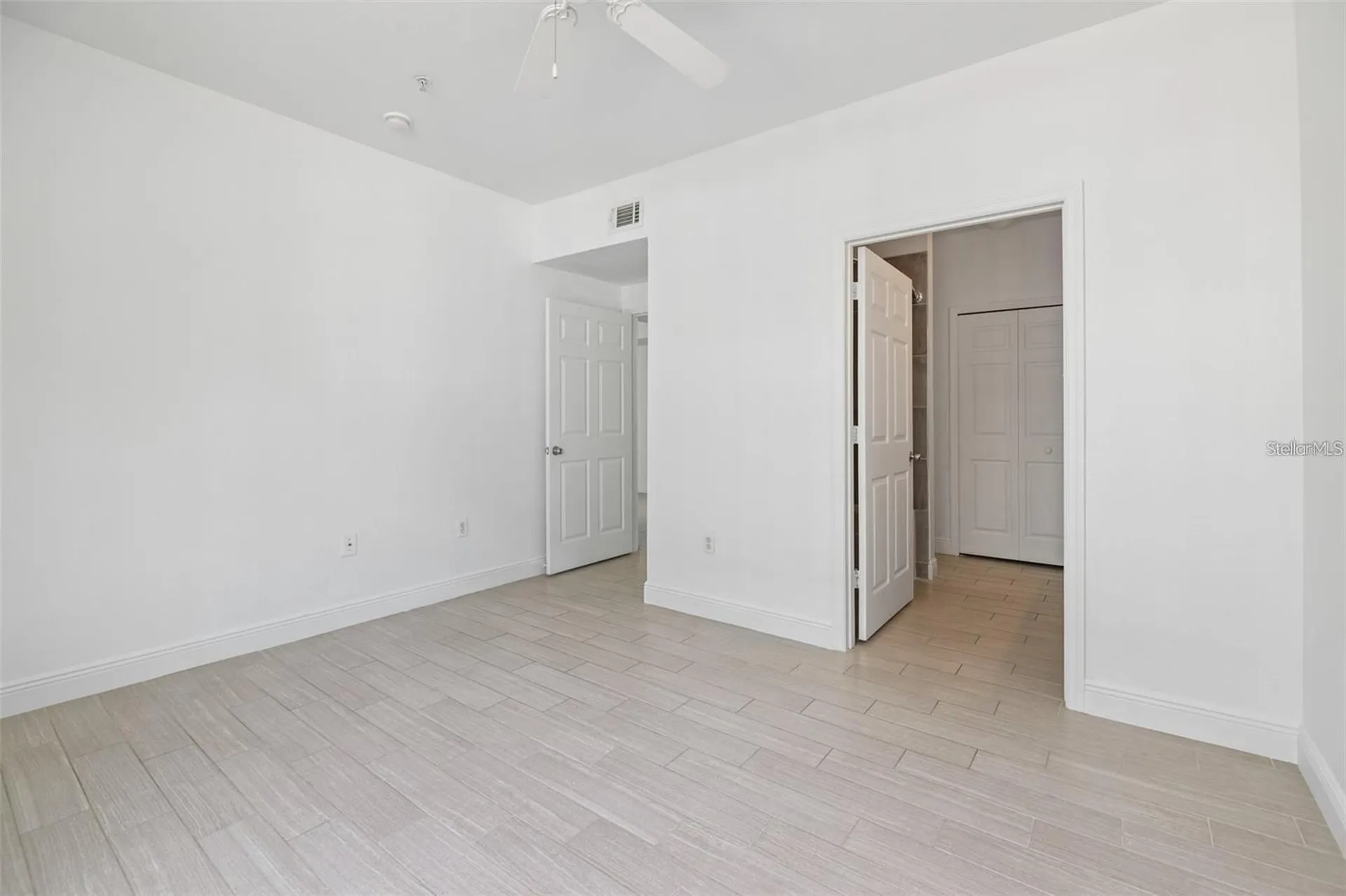 5571 Rosehill Road Sarasota FL 34233