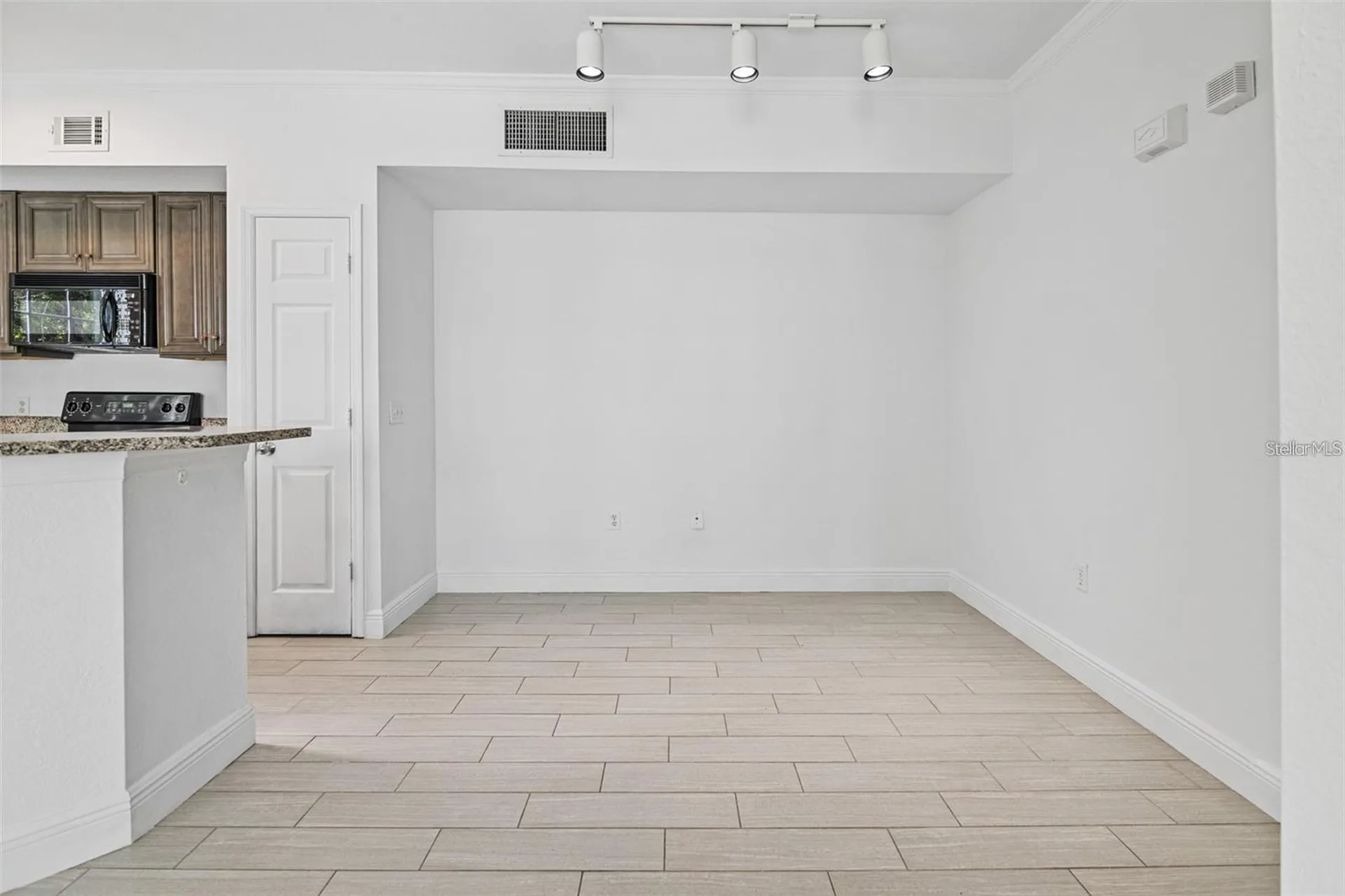 5571 Rosehill Road Sarasota FL 34233
