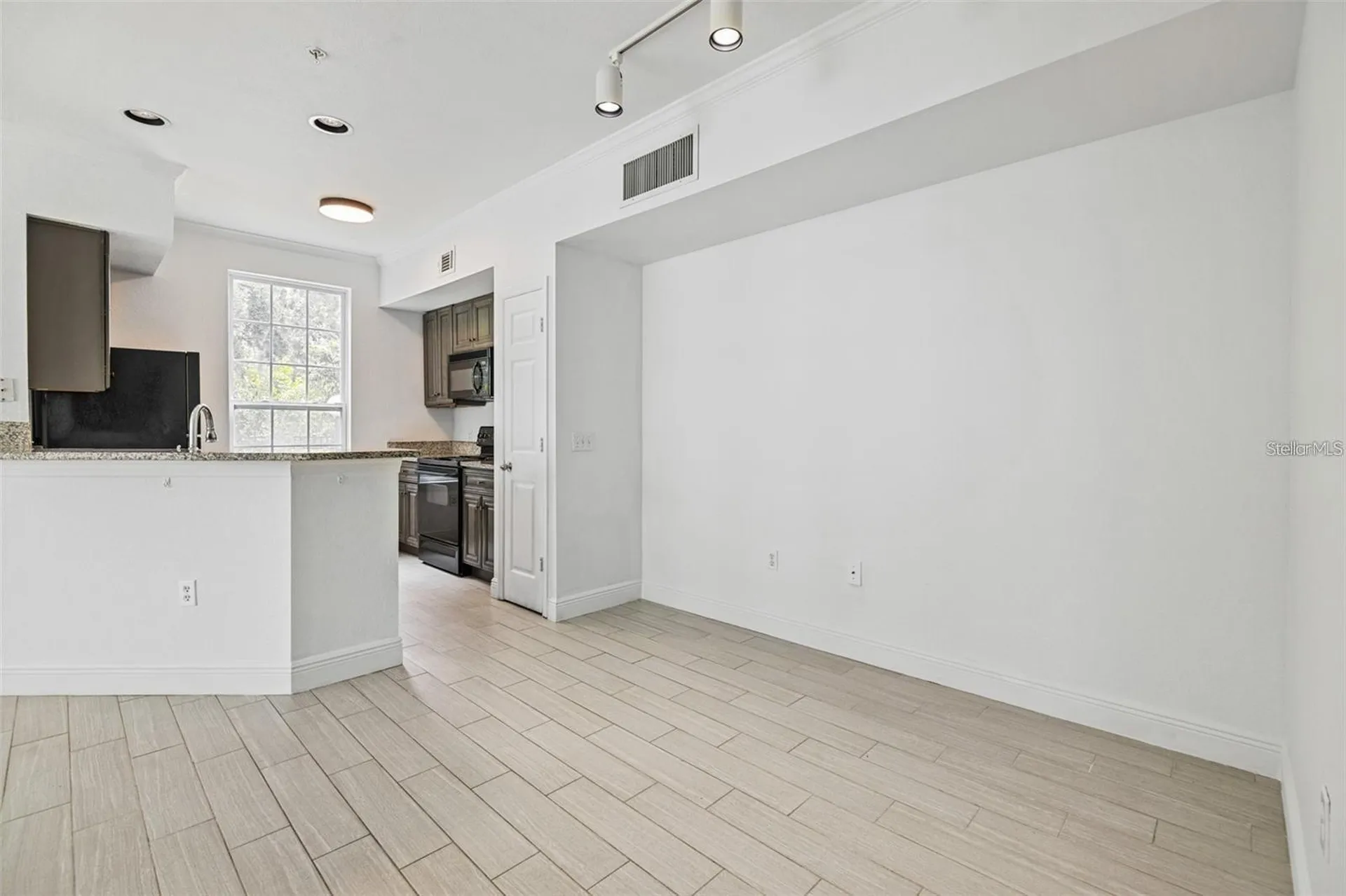 5571 Rosehill Road Sarasota FL 34233