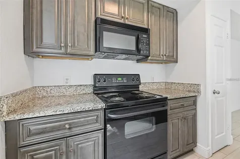 5571 Rosehill Road Sarasota FL 34233