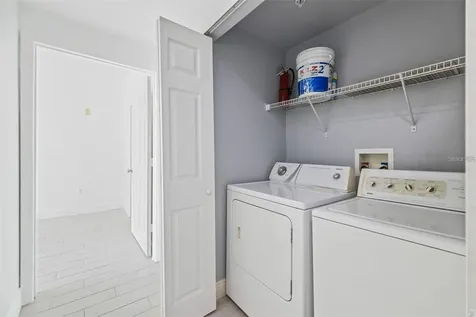 5571 Rosehill Road Sarasota FL 34233