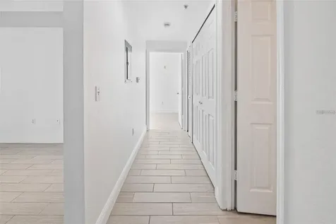 5571 Rosehill Road Sarasota FL 34233