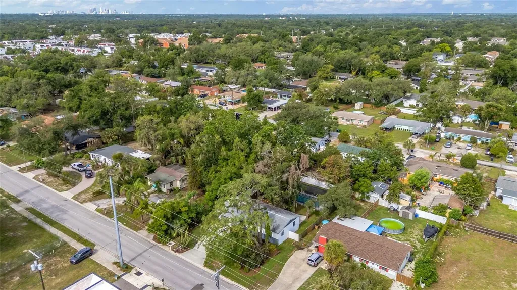 8732 Overlook Drive Tampa FL 33617