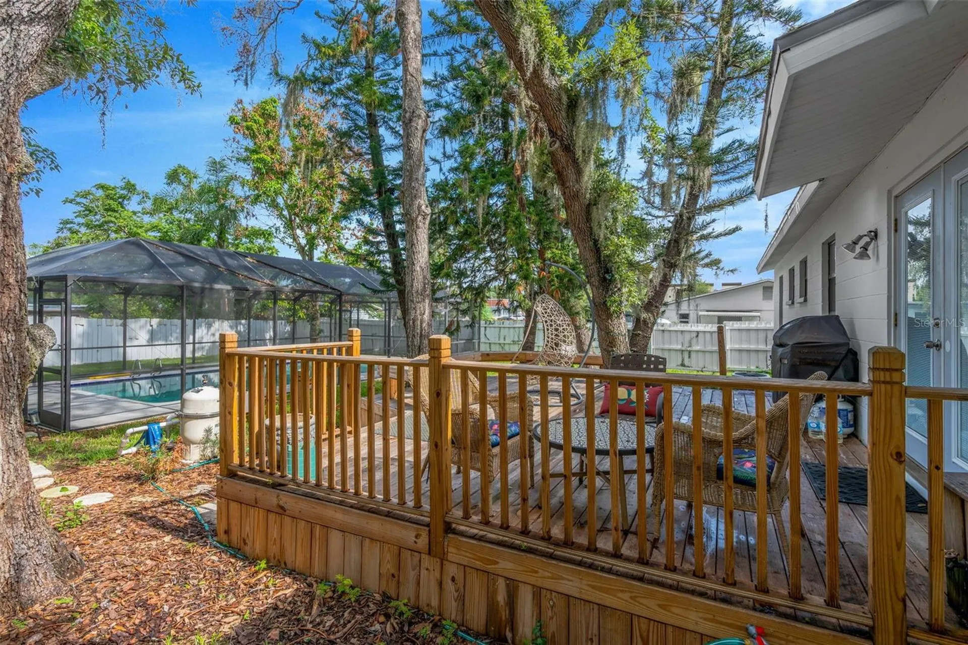 8732 Overlook Drive Tampa FL 33617