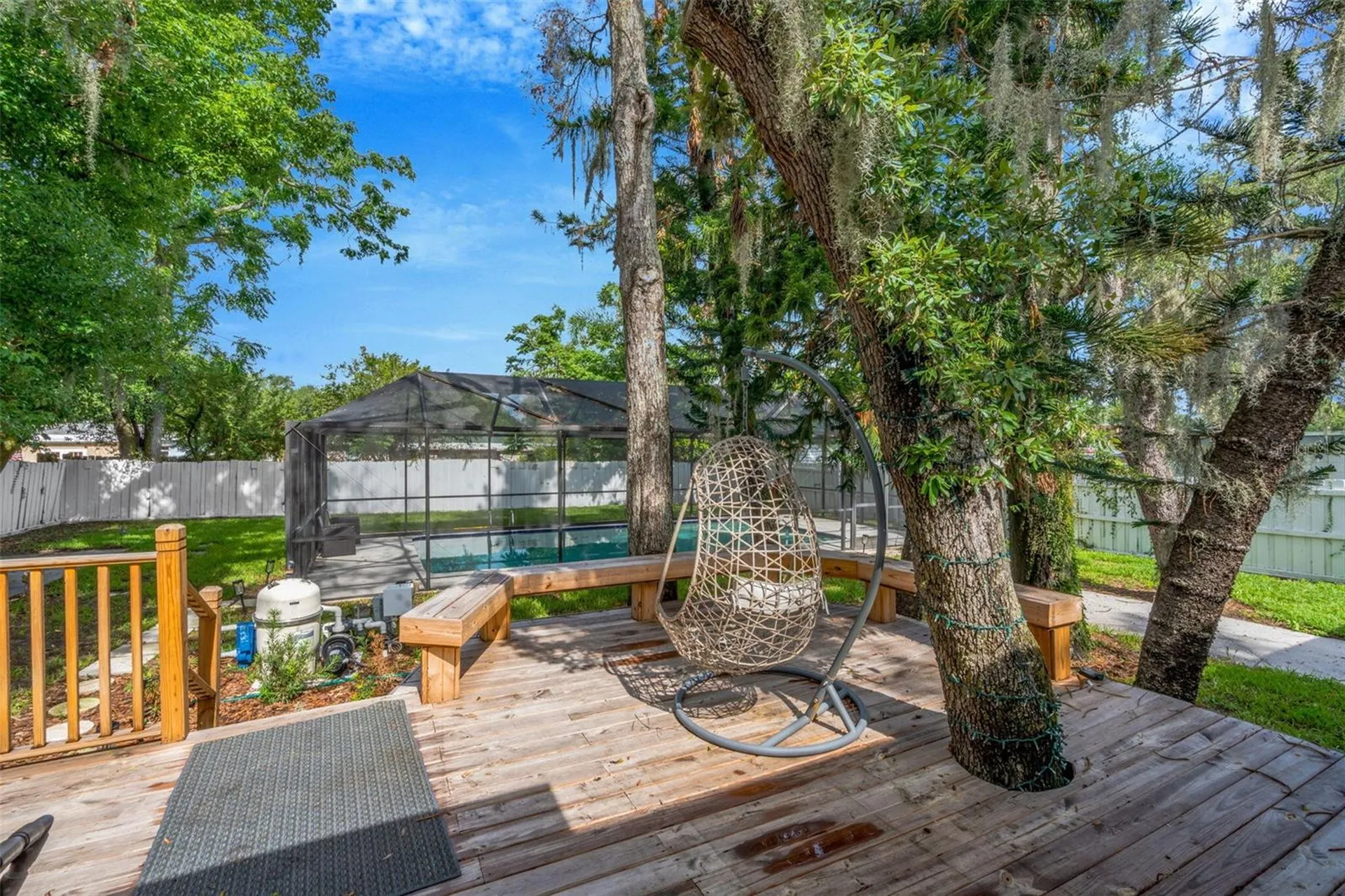 8732 Overlook Drive Tampa FL 33617