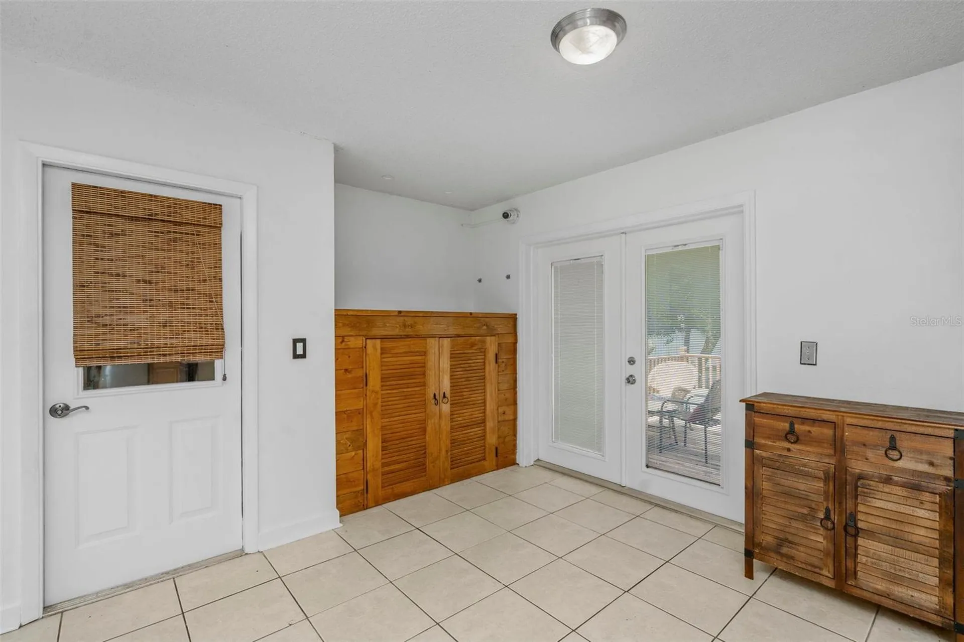 8732 Overlook Drive Tampa FL 33617