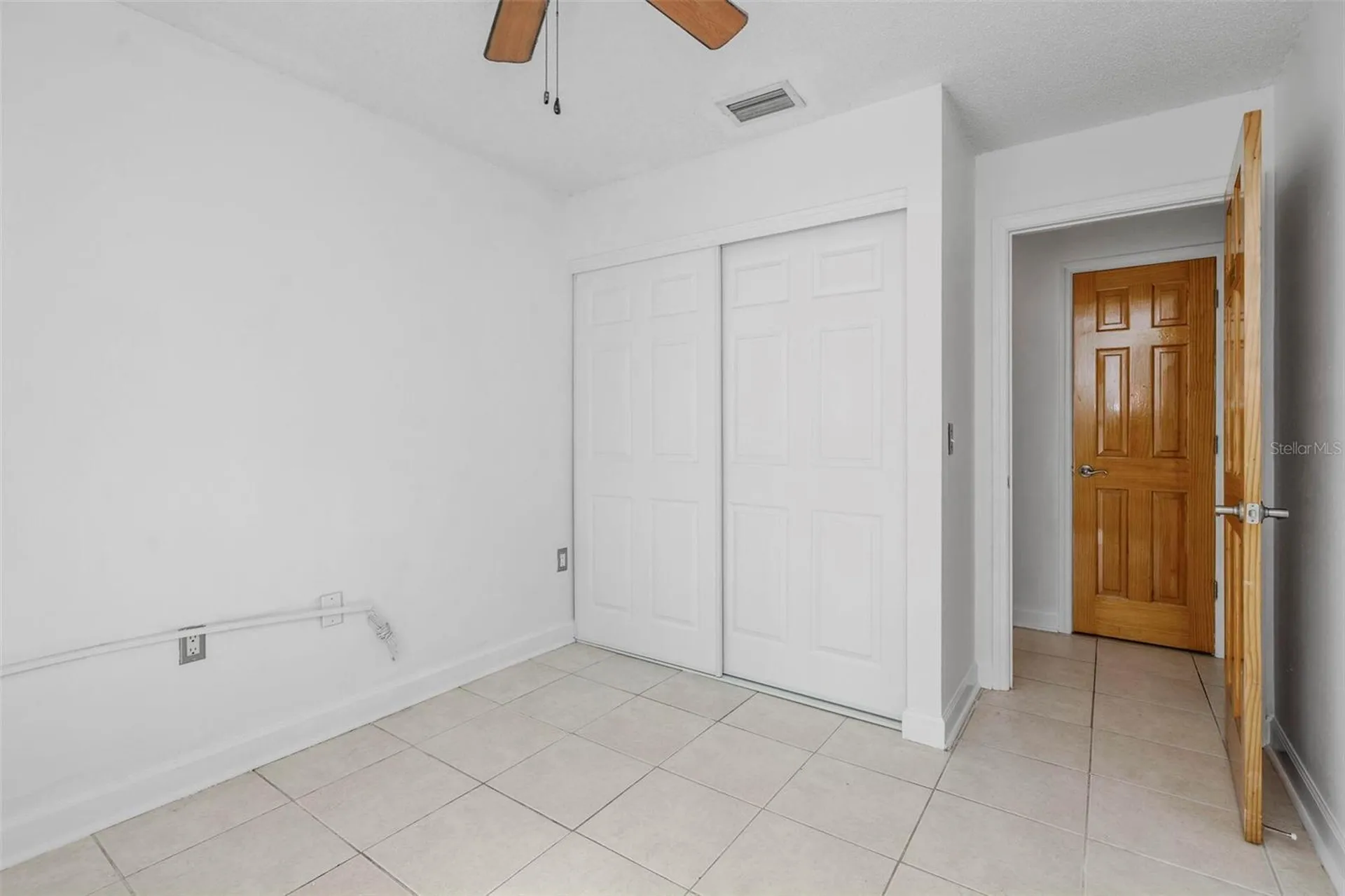 8732 Overlook Drive Tampa FL 33617