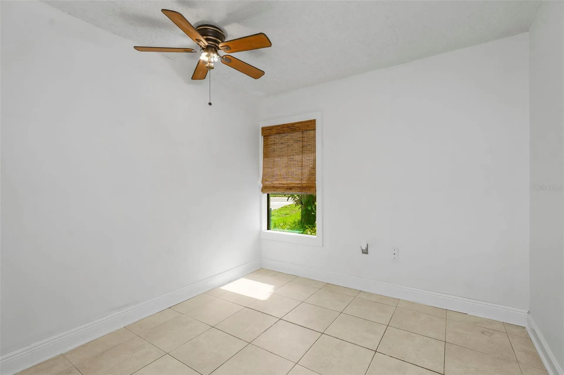 8732 Overlook Drive Tampa FL 33617