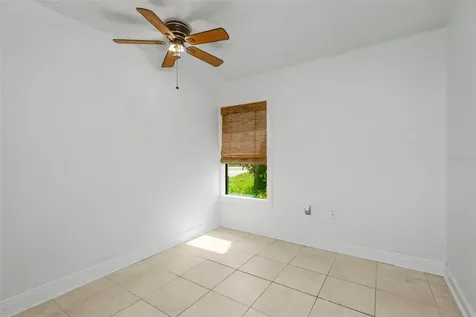 8732 Overlook Drive Tampa FL 33617