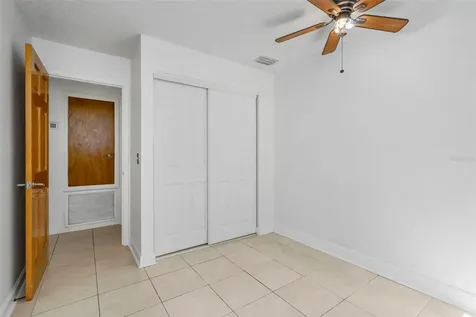 8732 Overlook Drive Tampa FL 33617