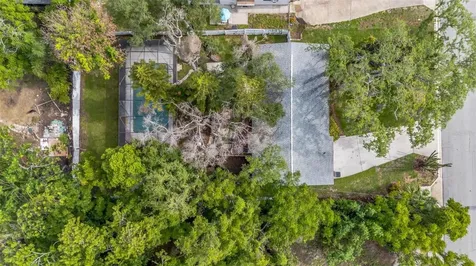 8732 Overlook Drive Tampa FL 33617