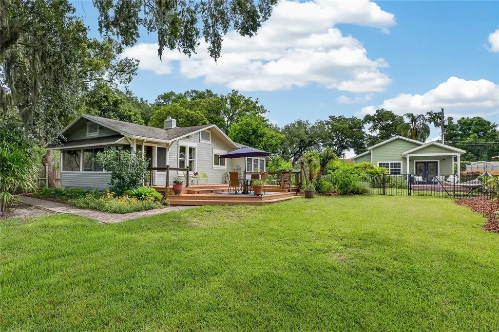 1800 Carlton Drive Orlando FL 32806