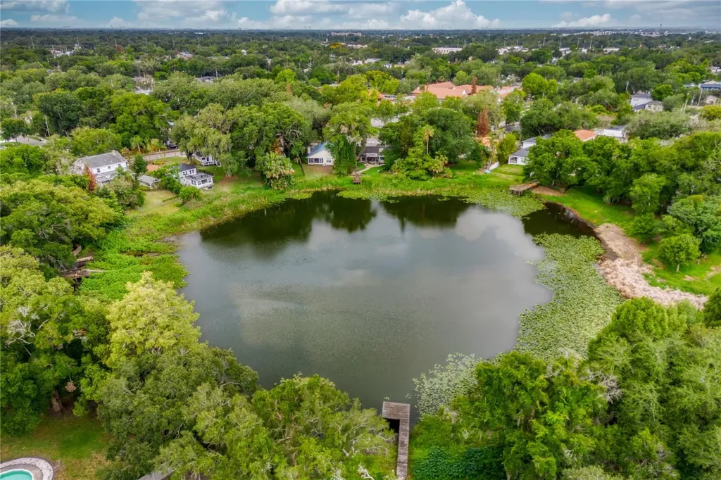 1800 Carlton Drive Orlando FL 32806