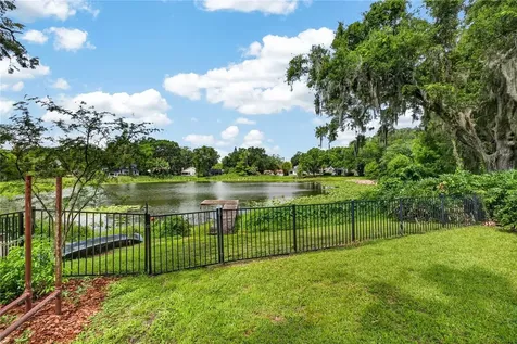 1800 Carlton Drive Orlando FL 32806