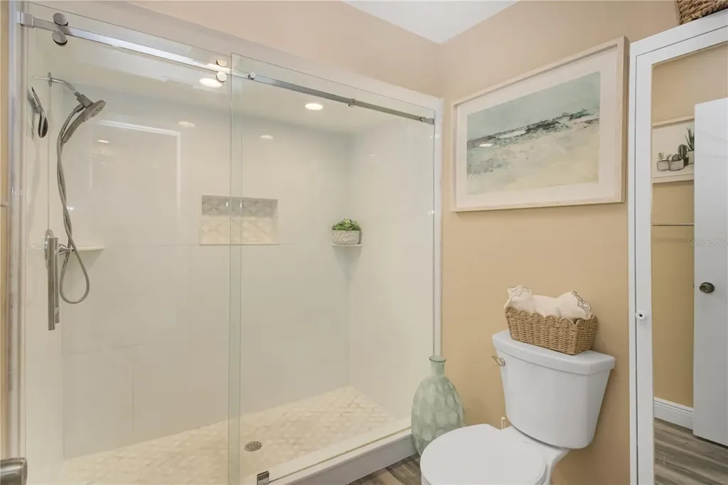 7243 Woodville Crescent Orlando FL 32819