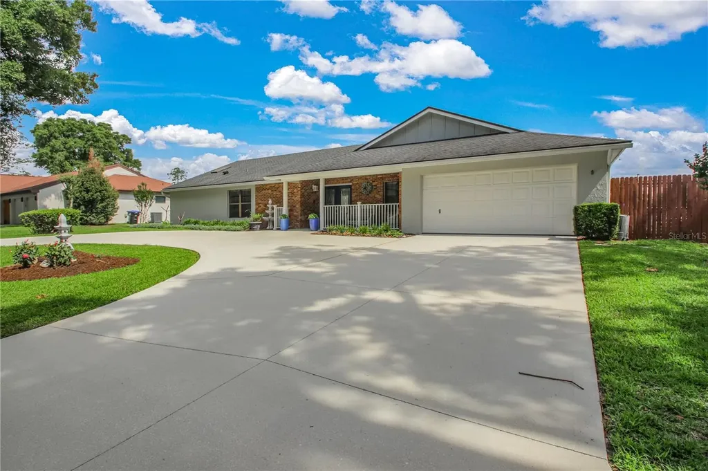 7243 Woodville Crescent Orlando FL 32819