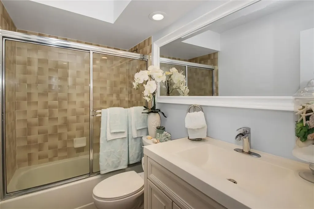 7243 Woodville Crescent Orlando FL 32819