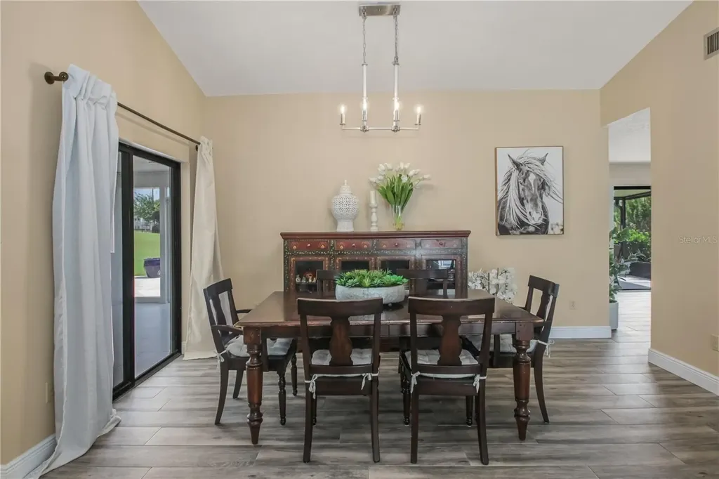 7243 Woodville Crescent Orlando FL 32819