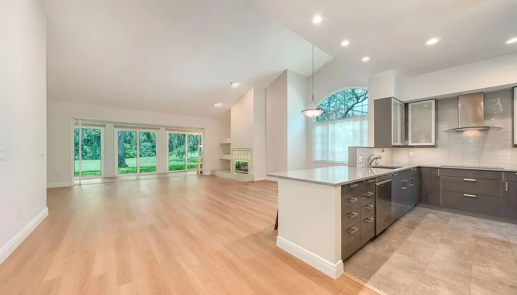 4004 Penshurst Park Sarasota FL 34235