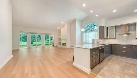 4004 Penshurst Park Sarasota FL 34235