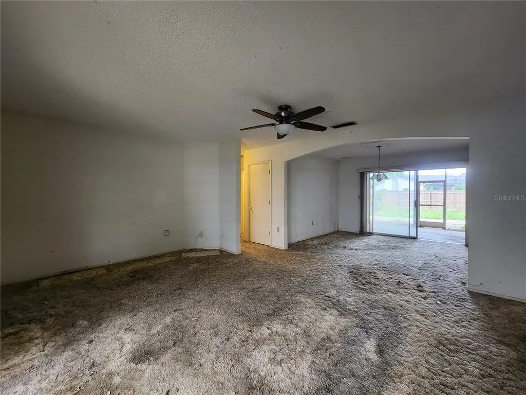 848 Ponderosa Pine Lane Sarasota FL 34243