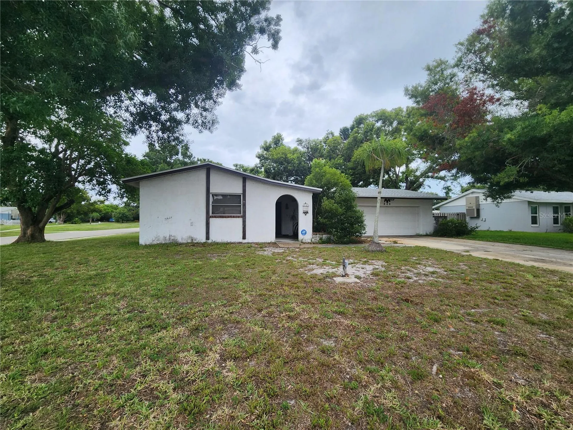 848 Ponderosa Pine Lane Sarasota FL 34243