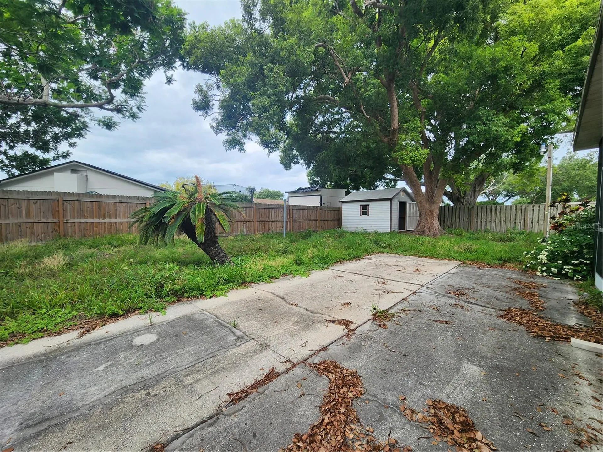 848 Ponderosa Pine Lane Sarasota FL 34243