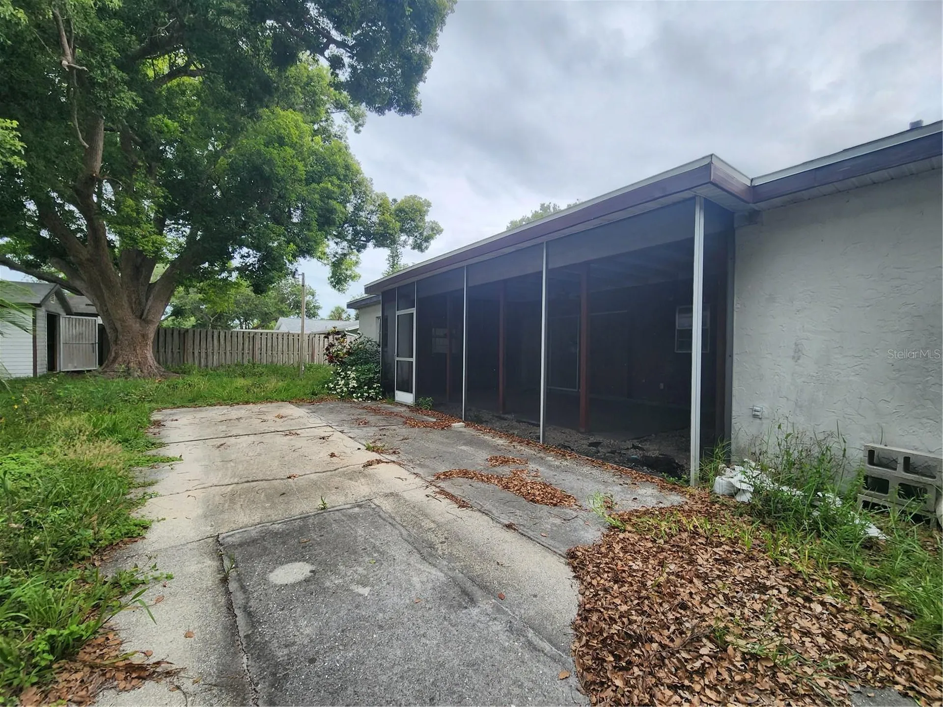 848 Ponderosa Pine Lane Sarasota FL 34243