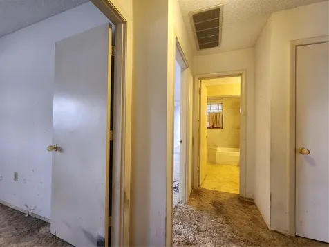 848 Ponderosa Pine Lane Sarasota FL 34243