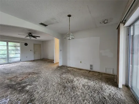 848 Ponderosa Pine Lane Sarasota FL 34243