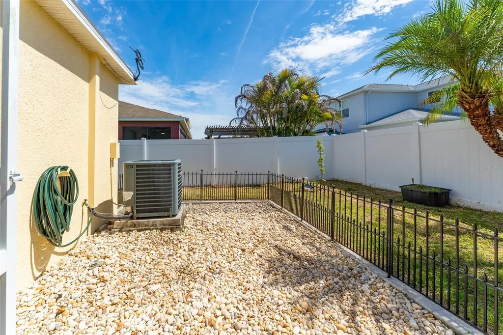 13208 Graham Yarden Drive Riverview FL 33579