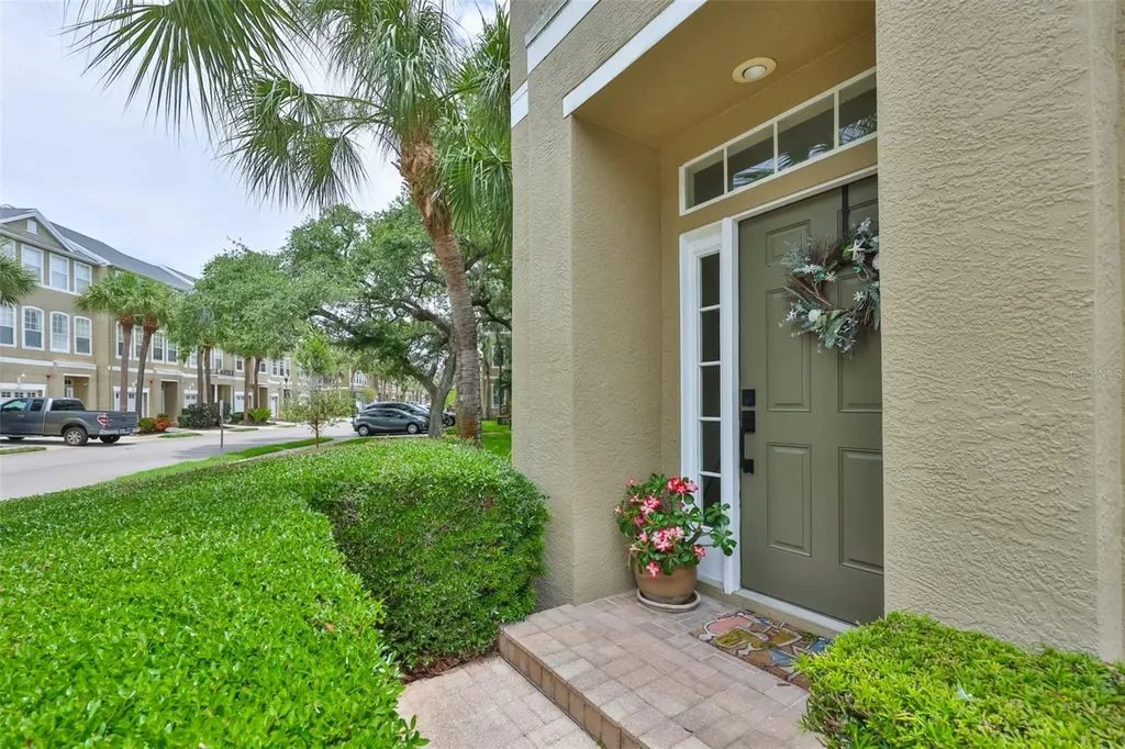 3002 Bayshore Pointe Drive Tampa FL 33611