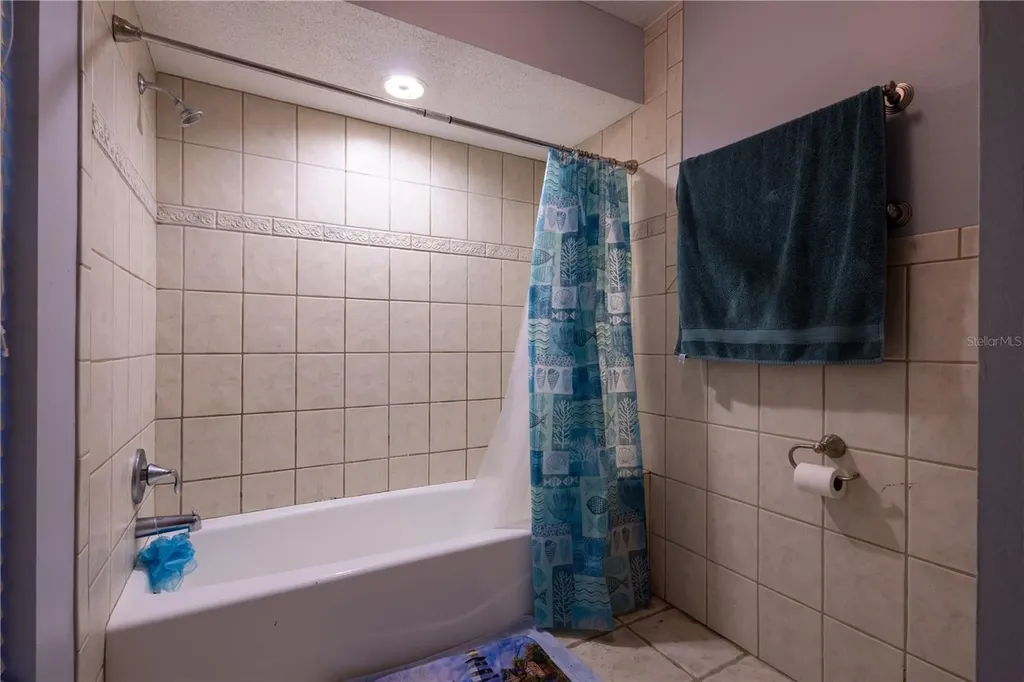 7913 Pineglen Court Sarasota FL 34238