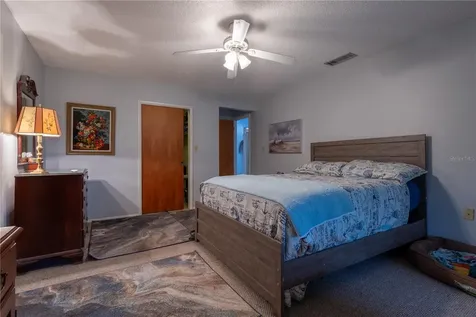 7913 Pineglen Court Sarasota FL 34238