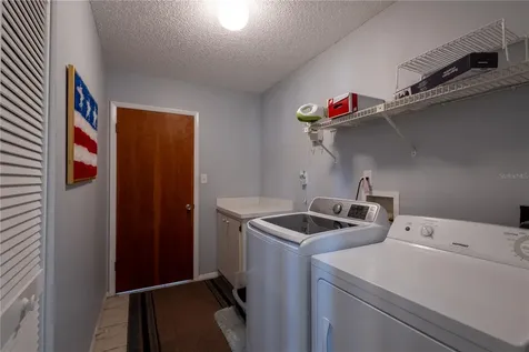 7913 Pineglen Court Sarasota FL 34238