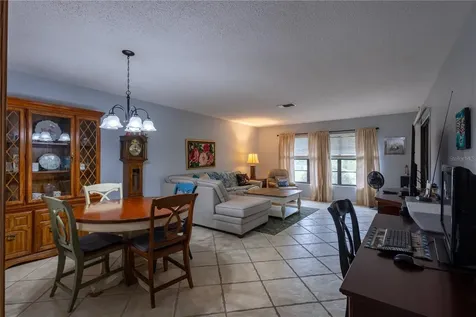 7913 Pineglen Court Sarasota FL 34238