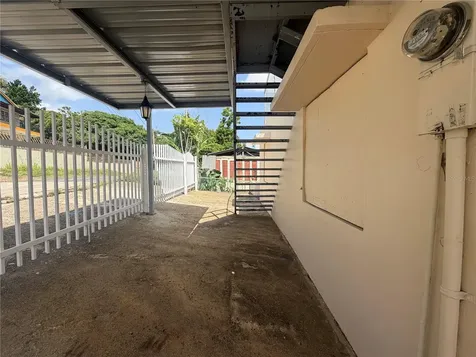 1 Antonio De Gracia Toa Alta PR 00953
