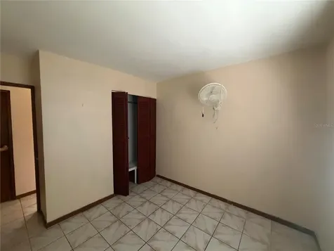 1 Antonio De Gracia Toa Alta PR 00953