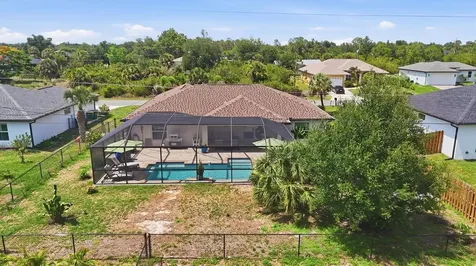 10293 Rockford Avenue Englewood FL 34224