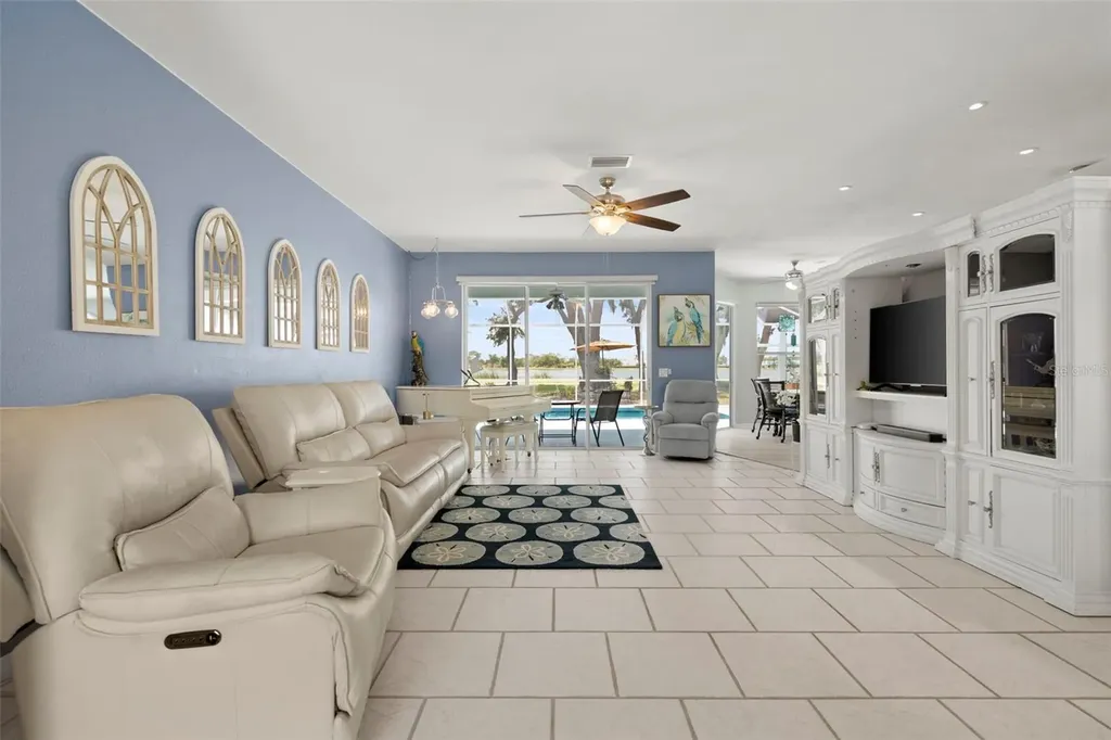 9001 69th Avenue E Palmetto FL 34221