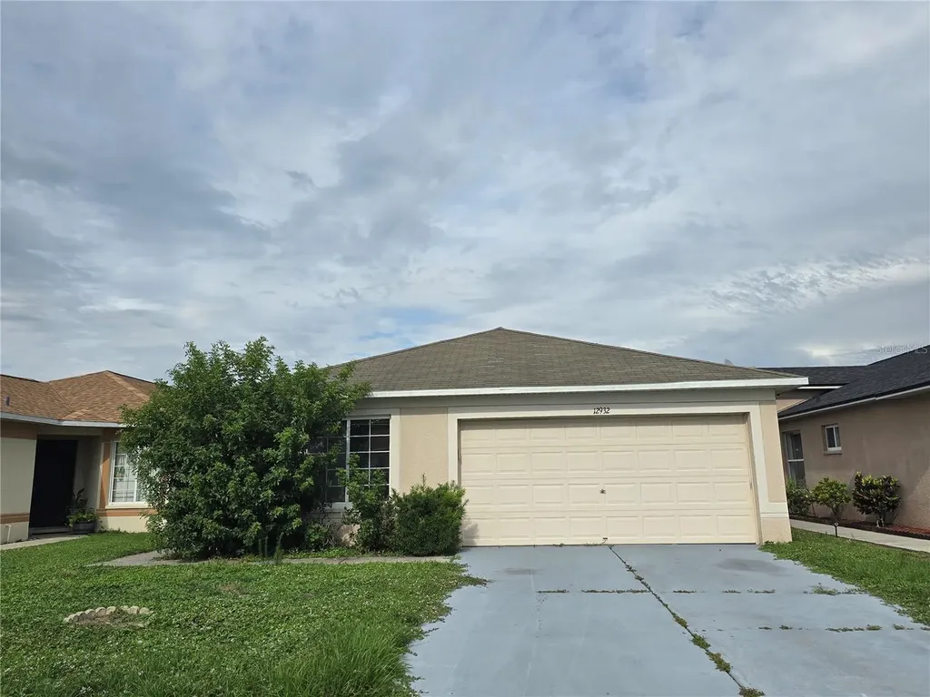 12932 Fieldmoor Court Riverview FL 33579