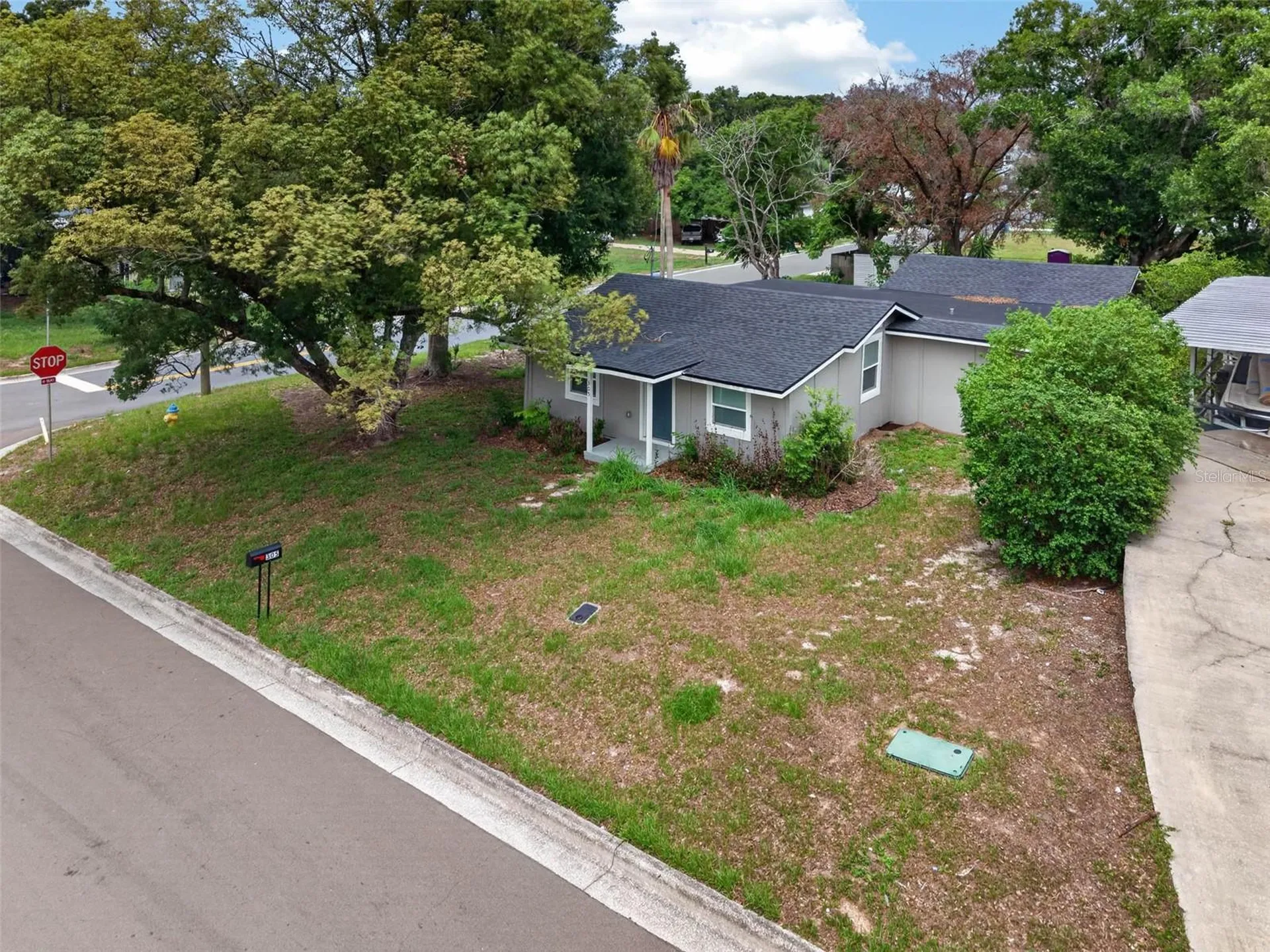 305 S Sharp Street Lake Wales FL 33853