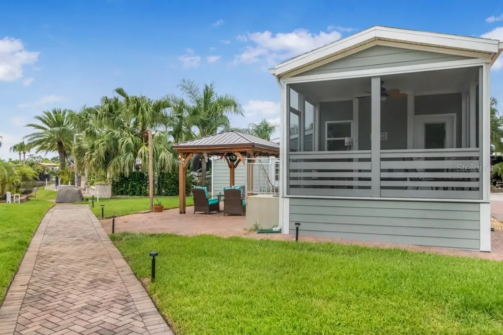 6820 Amanda Vista Circle Land O Lakes FL 34637