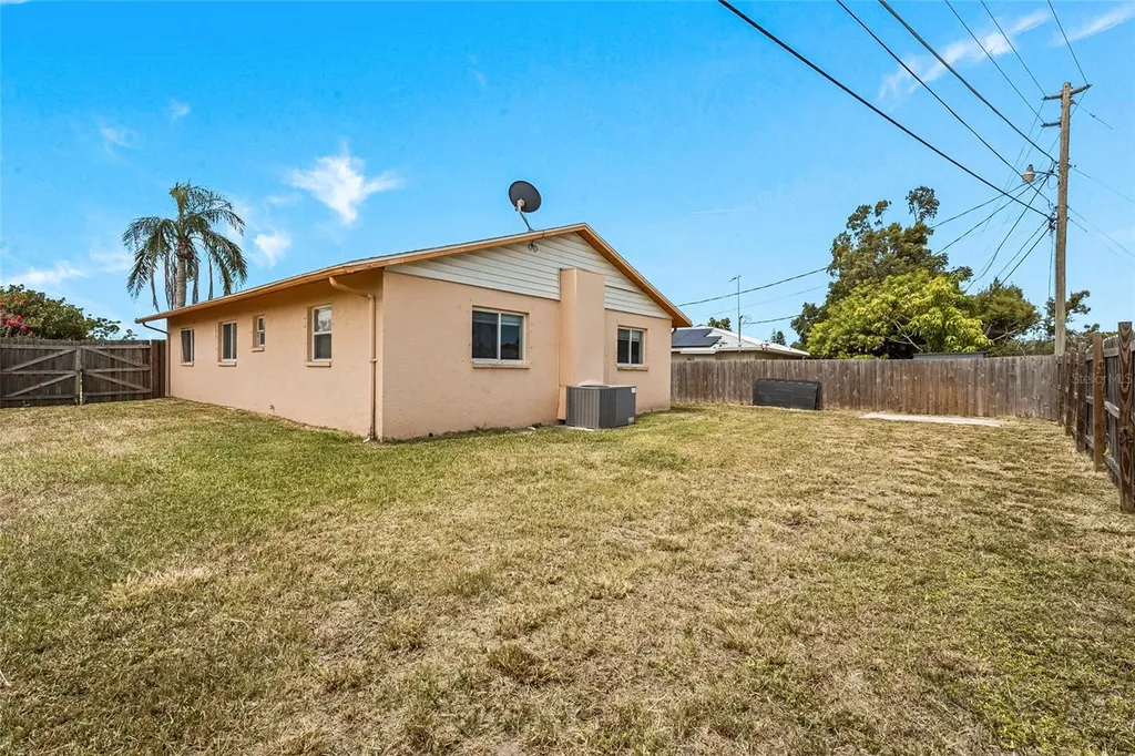 904 16th Street E Palmetto FL 34221